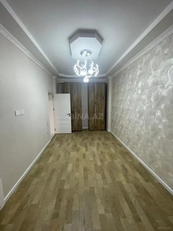 Satılır 2 otaqlı mənzil 70 m²