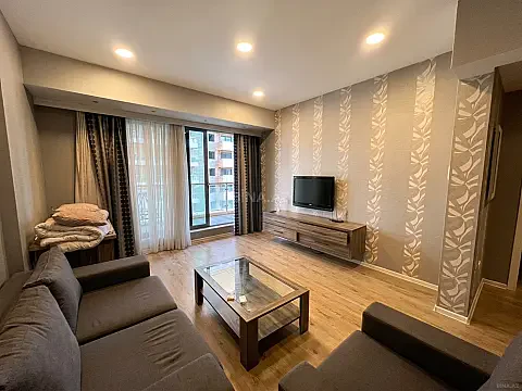 Kirayə verilir 2 otaqlı mənzil 90 m² — Bakı 2 otaq 90.00 m²