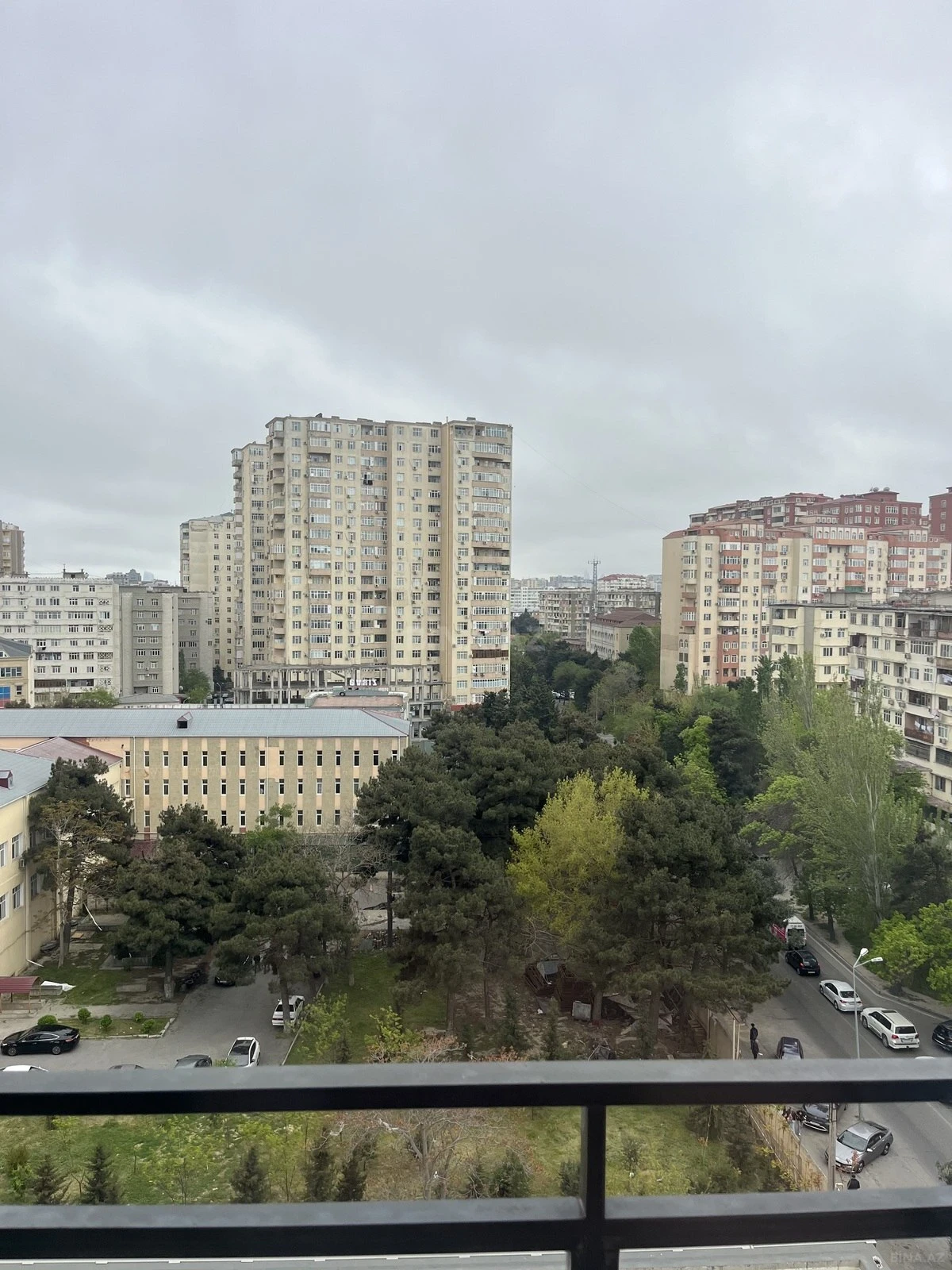 Satılır 2 otaqlı mənzil 59 m²
