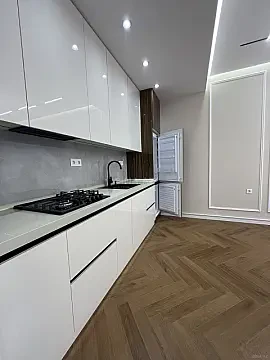 Satılır 2 otaqlı mənzil 59 m²