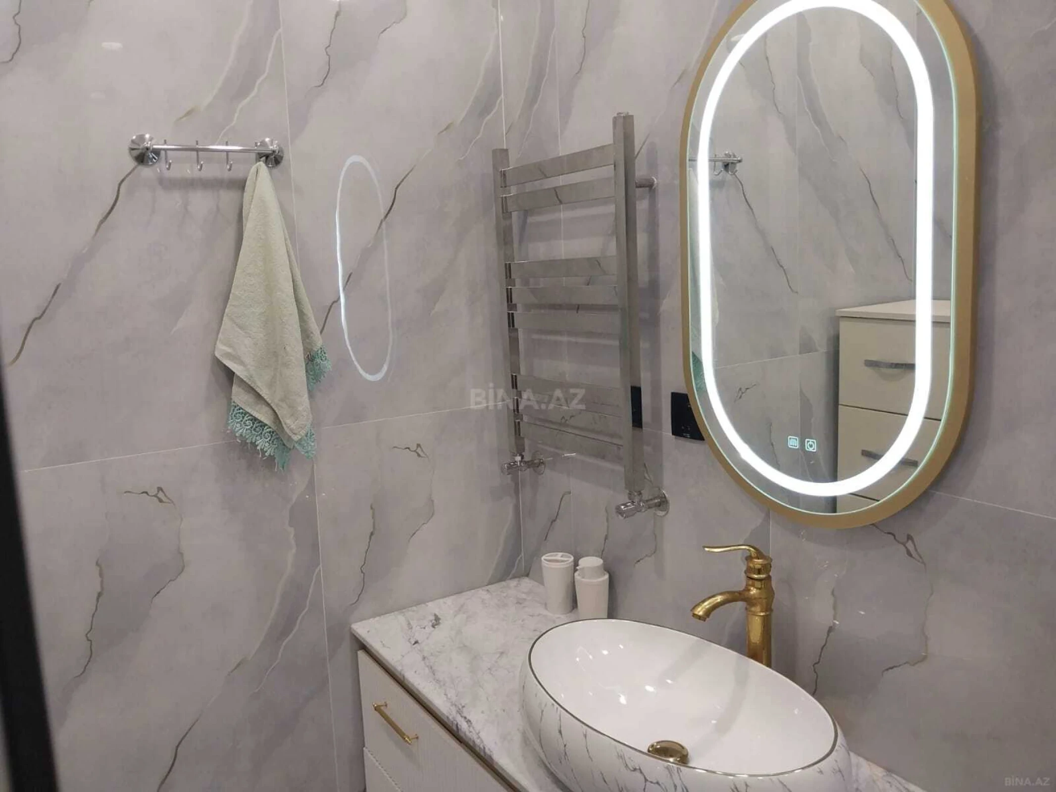 Kirayə verilir 3 otaqlı mənzil 105 m²