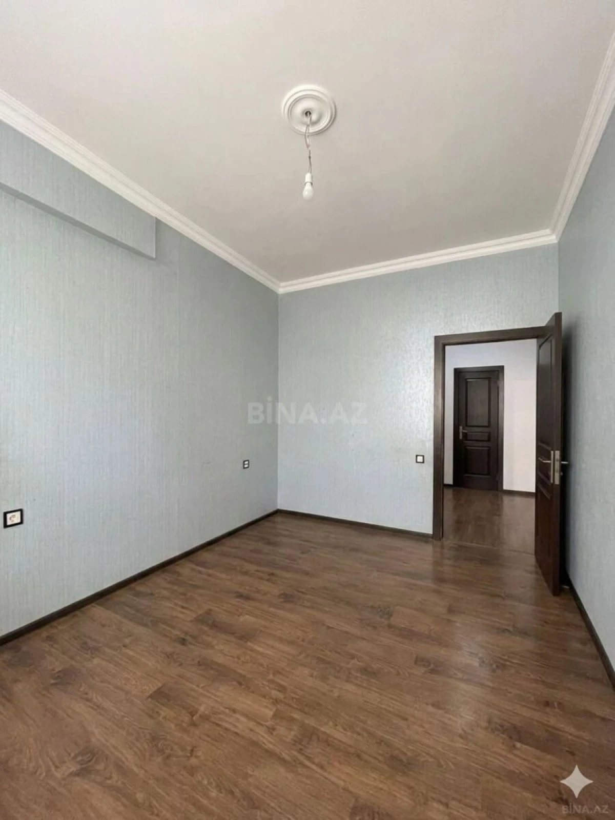 Satılır 3 otaqlı mənzil 72 m²