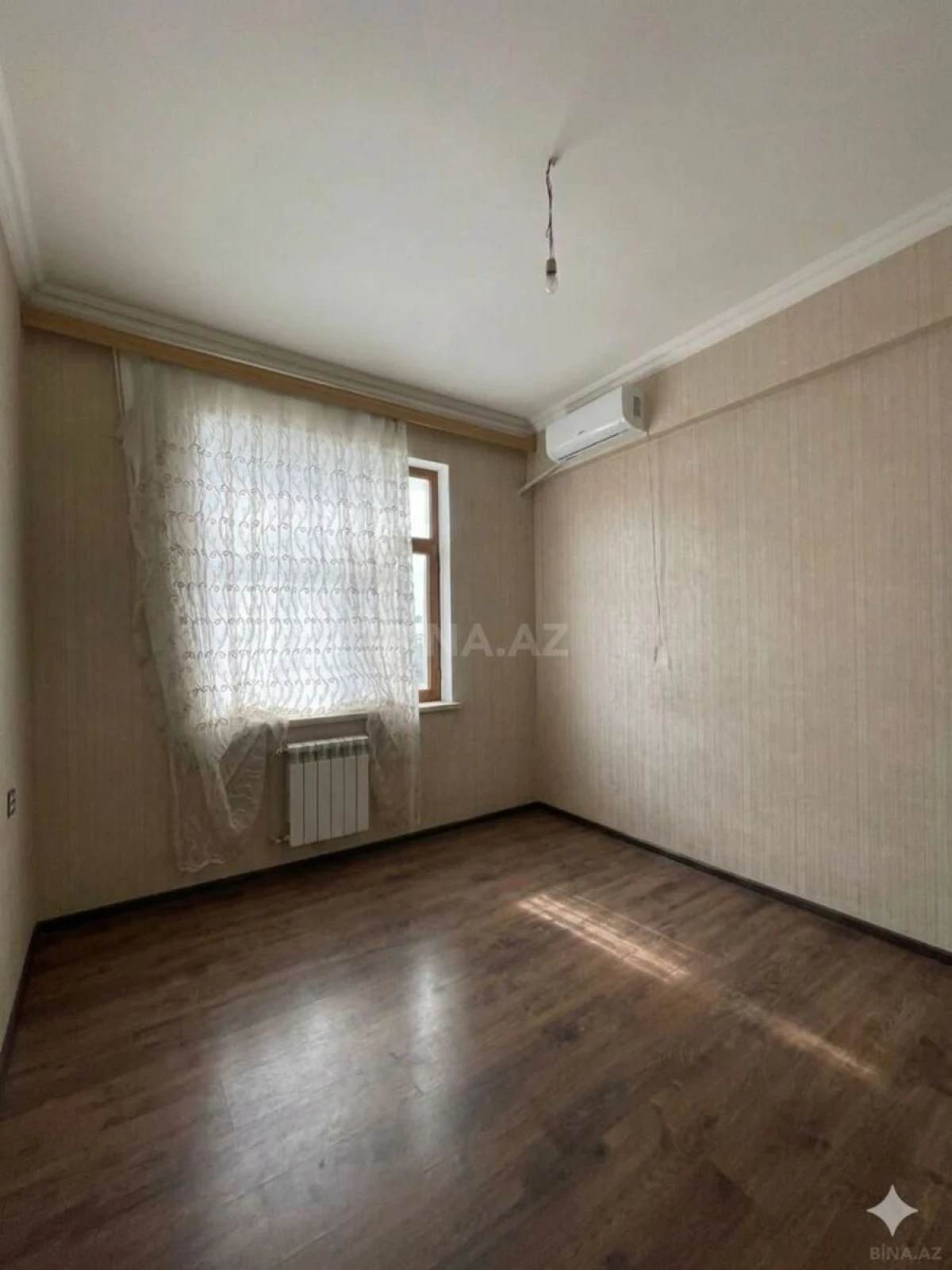 Satılır 3 otaqlı mənzil 72 m²