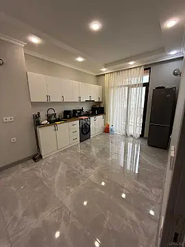 Kirayə verilir 3 otaqlı mənzil 90 m²