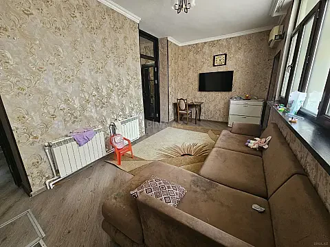 Kirayə verilir 2 otaqlı mənzil 60 m²