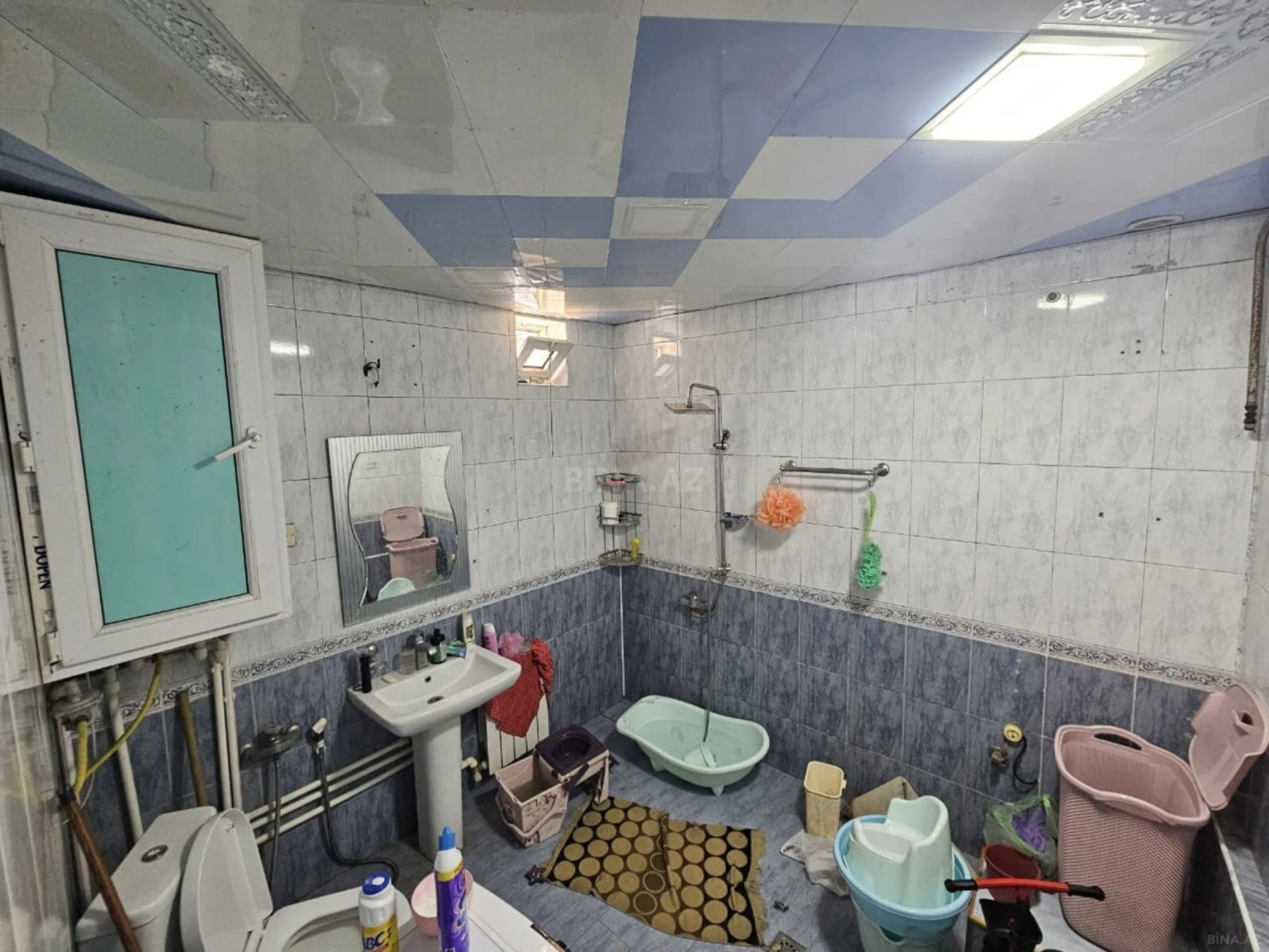 Kirayə verilir 2 otaqlı mənzil 60 m²