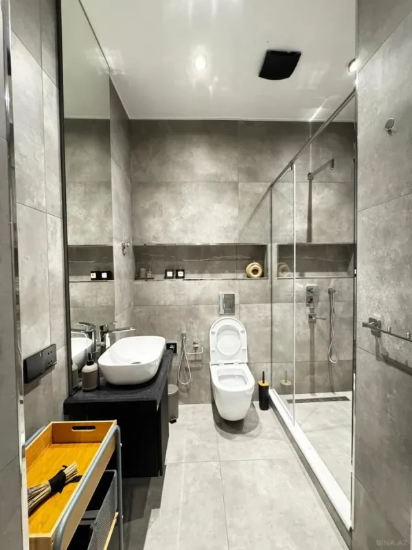 Kirayə verilir 3 otaqlı mənzil 110 m²