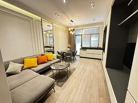 Kirayə verilir 3 otaqlı mənzil 110 m²