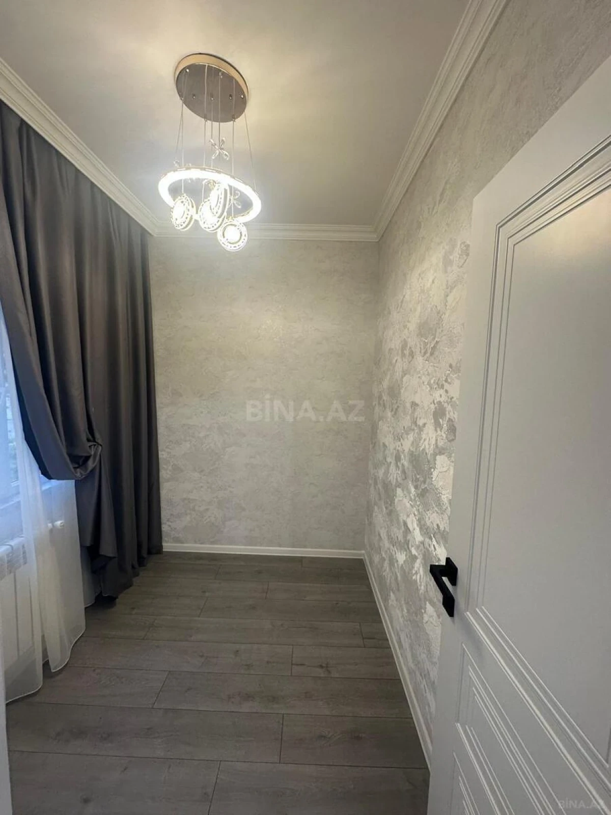 Satılır 3 otaqlı mənzil 75 m²