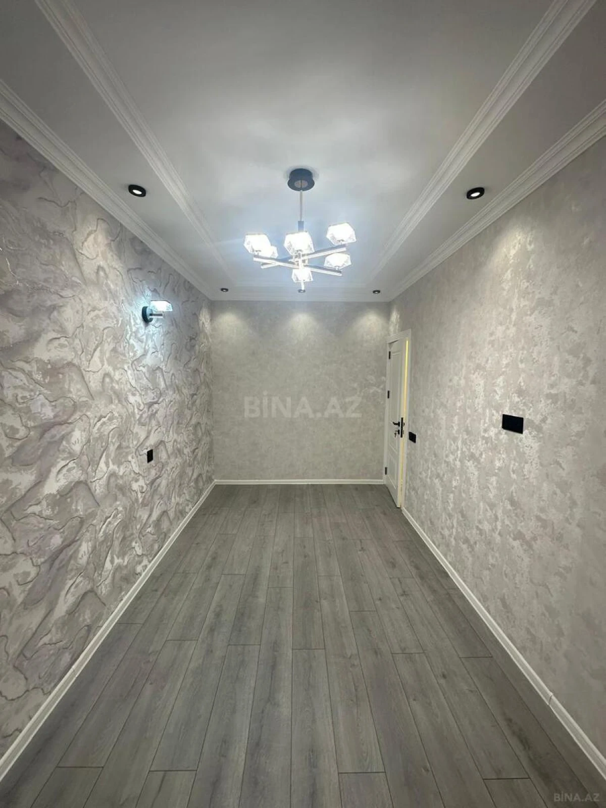 Satılır 3 otaqlı mənzil 75 m²