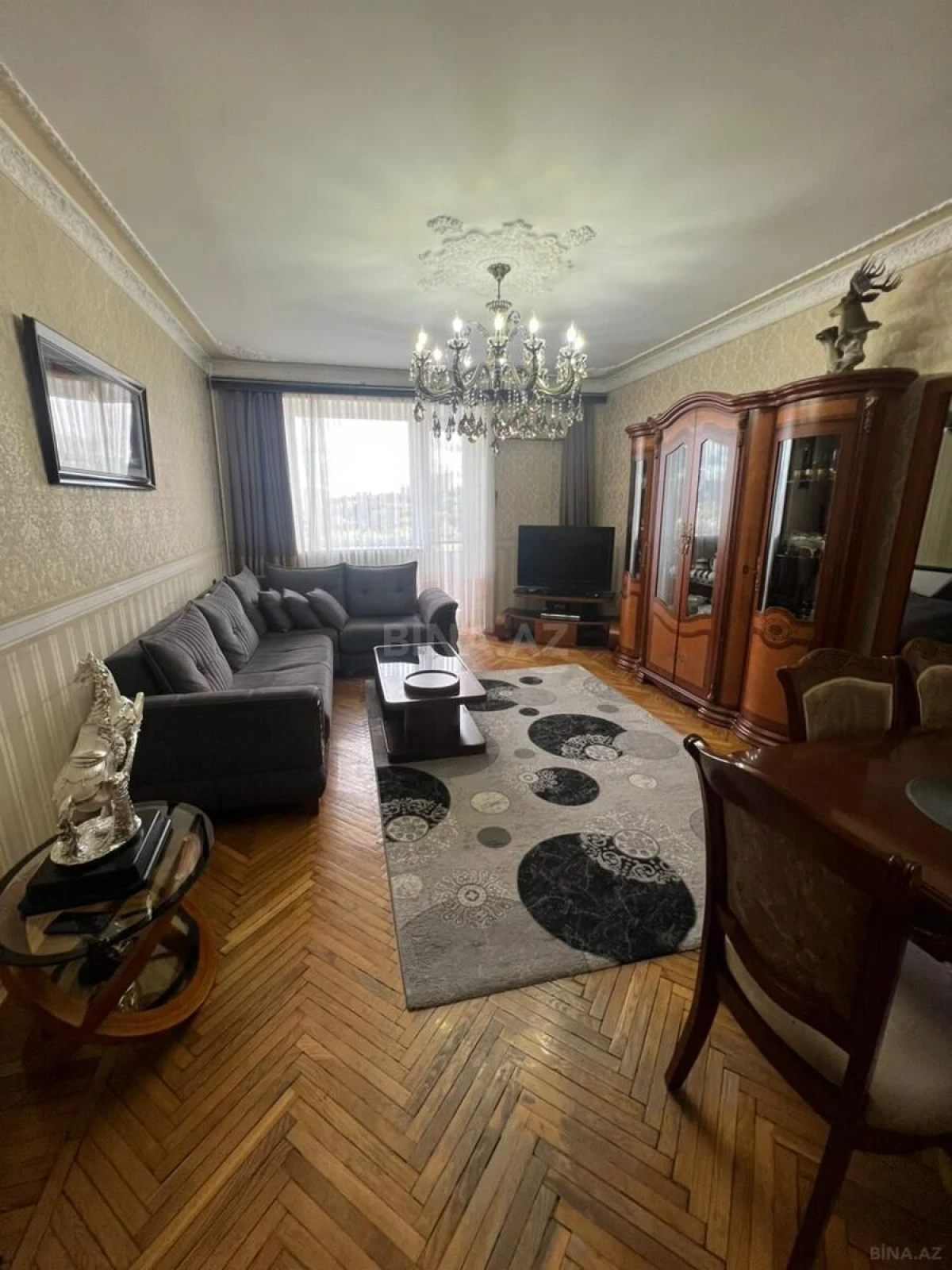 Satılır 4 otaqlı mənzil 100 m²