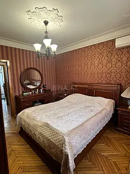 Satılır 4 otaqlı mənzil 100 m²