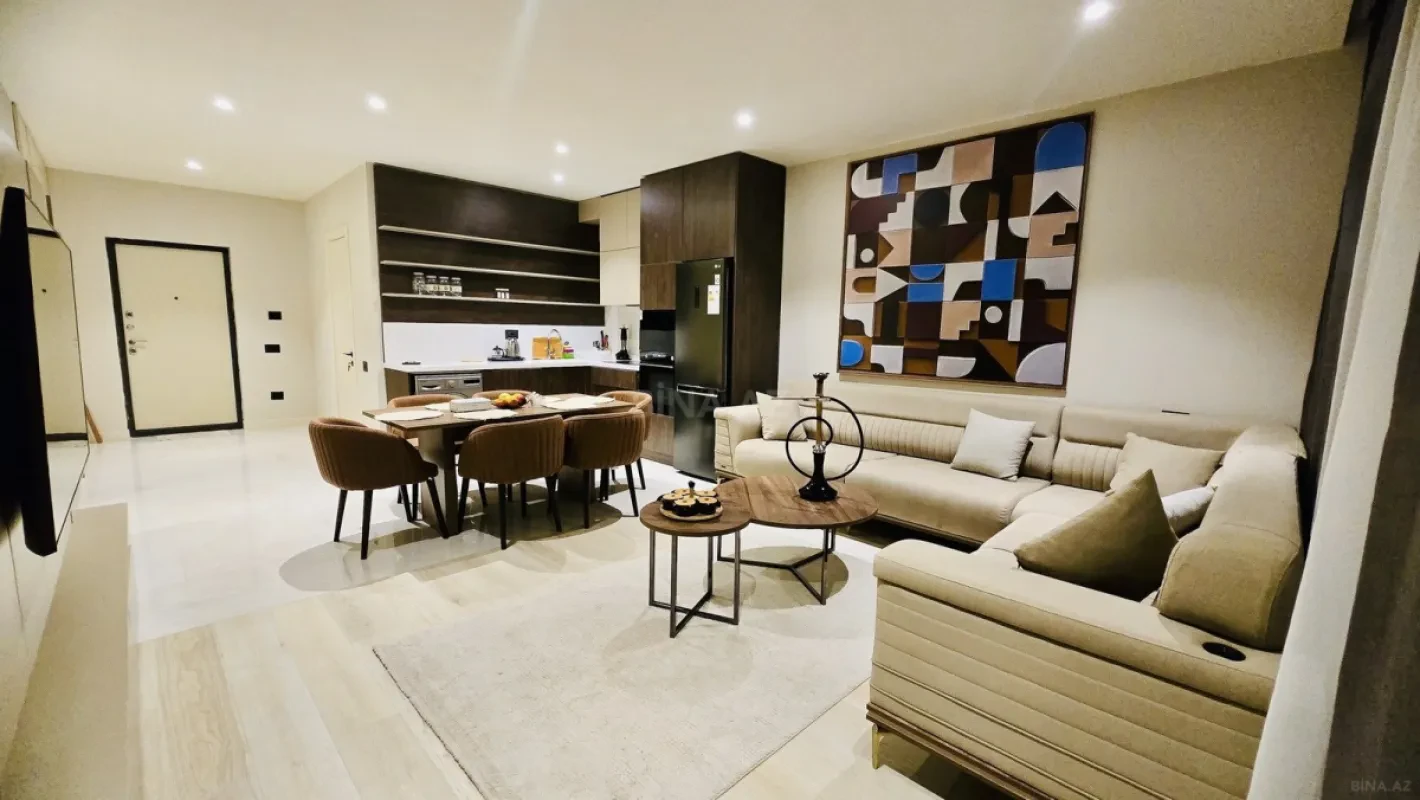 Kirayə verilir 2 otaqlı mənzil 95 m²