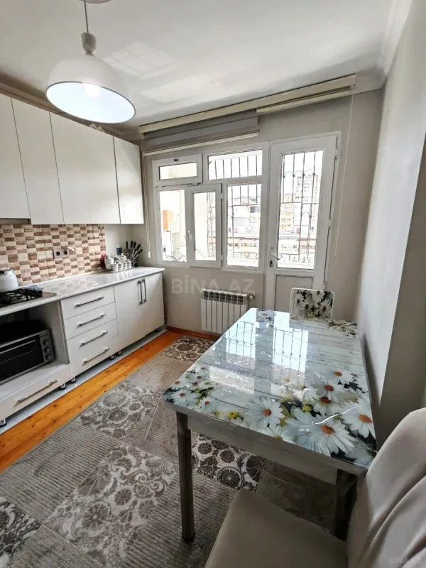 Satılır 2 otaqlı mənzil 55 m²