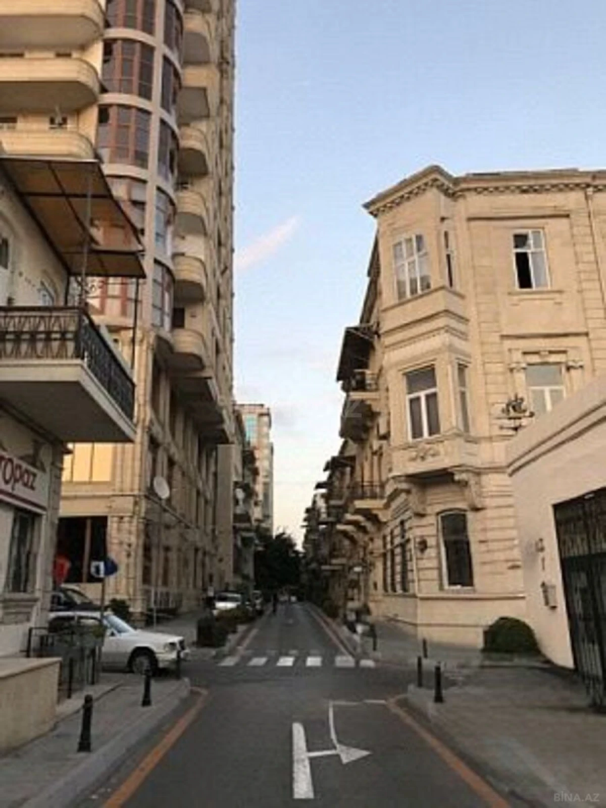 Satılır 3 otaqlı mənzil 95 m²