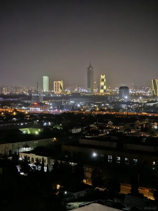 Kirayə verilir 2 otaqlı mənzil 80 m²
