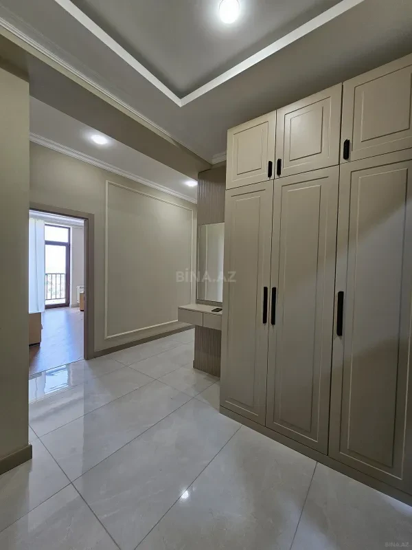 Kirayə verilir 2 otaqlı mənzil 80 m²
