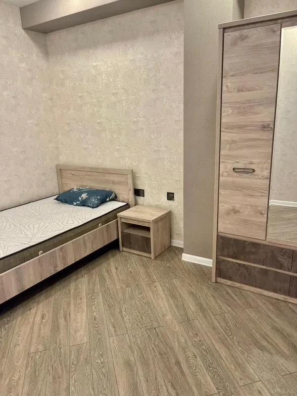 Kirayə verilir 3 otaqlı mənzil 110 m²