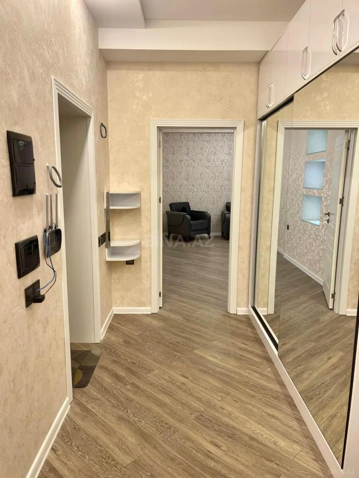 Kirayə verilir 3 otaqlı mənzil 110 m²