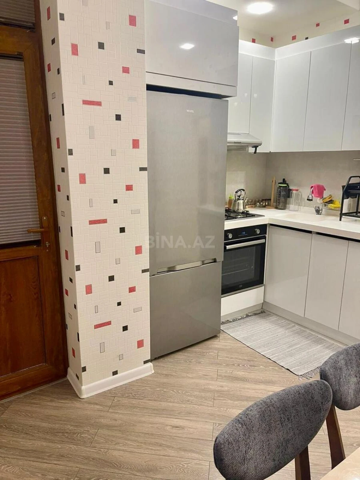 Kirayə verilir 3 otaqlı mənzil 110 m²