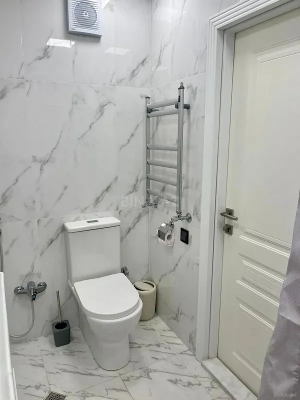 Kirayə verilir 3 otaqlı mənzil 110 m²