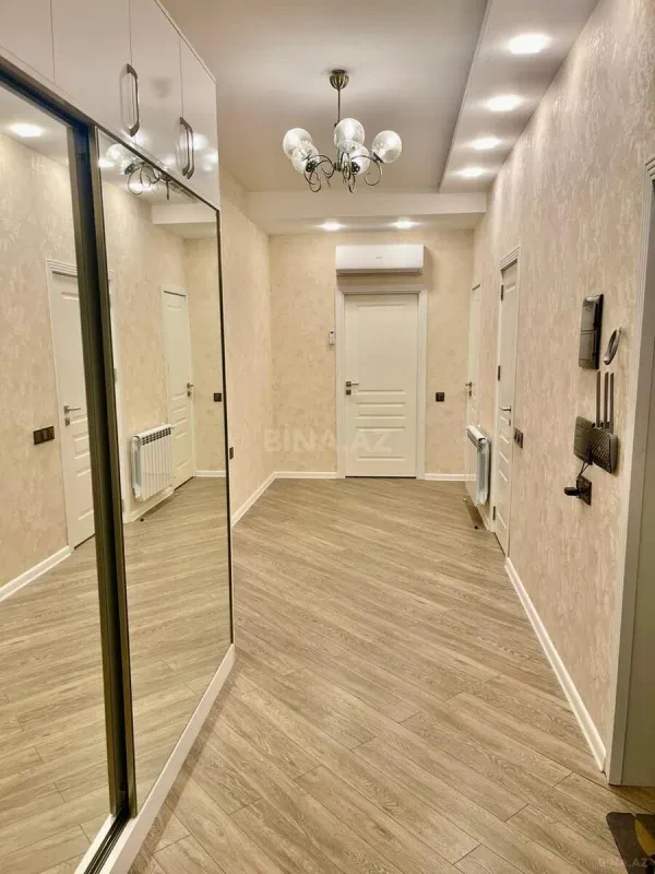 Kirayə verilir 3 otaqlı mənzil 110 m²