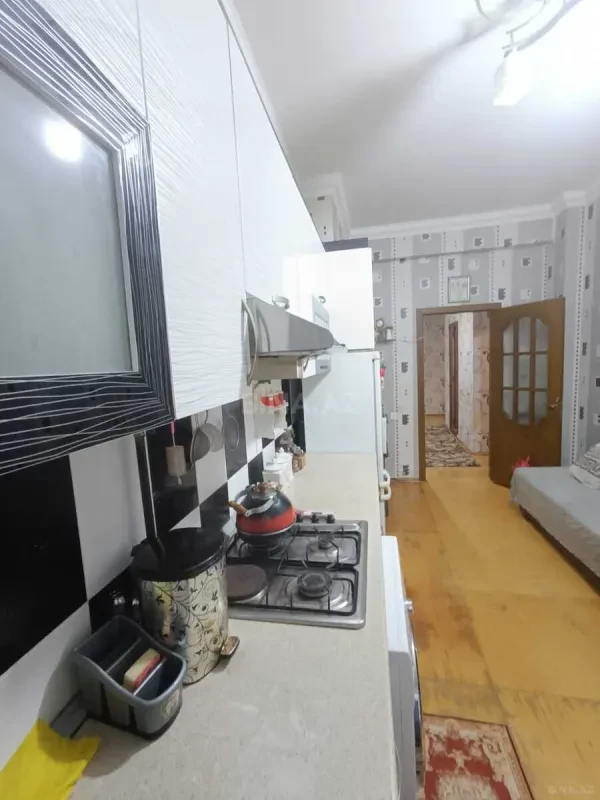 Kirayə verilir 2 otaqlı mənzil 100 m²