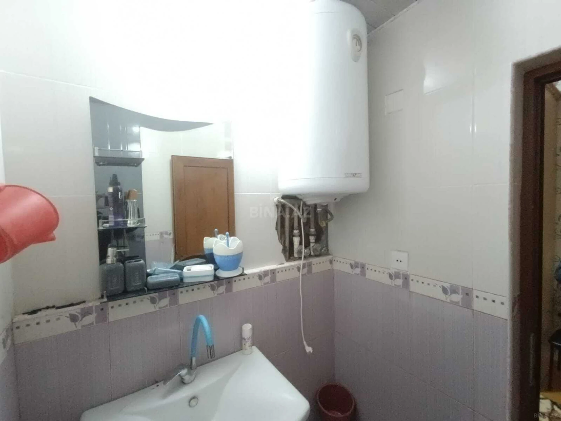 Kirayə verilir 2 otaqlı mənzil 100 m²