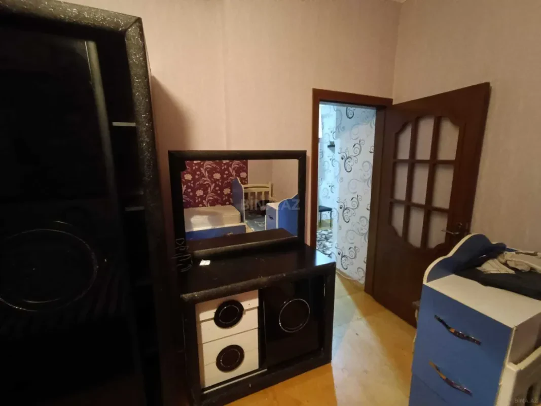 Kirayə verilir 2 otaqlı mənzil 100 m²