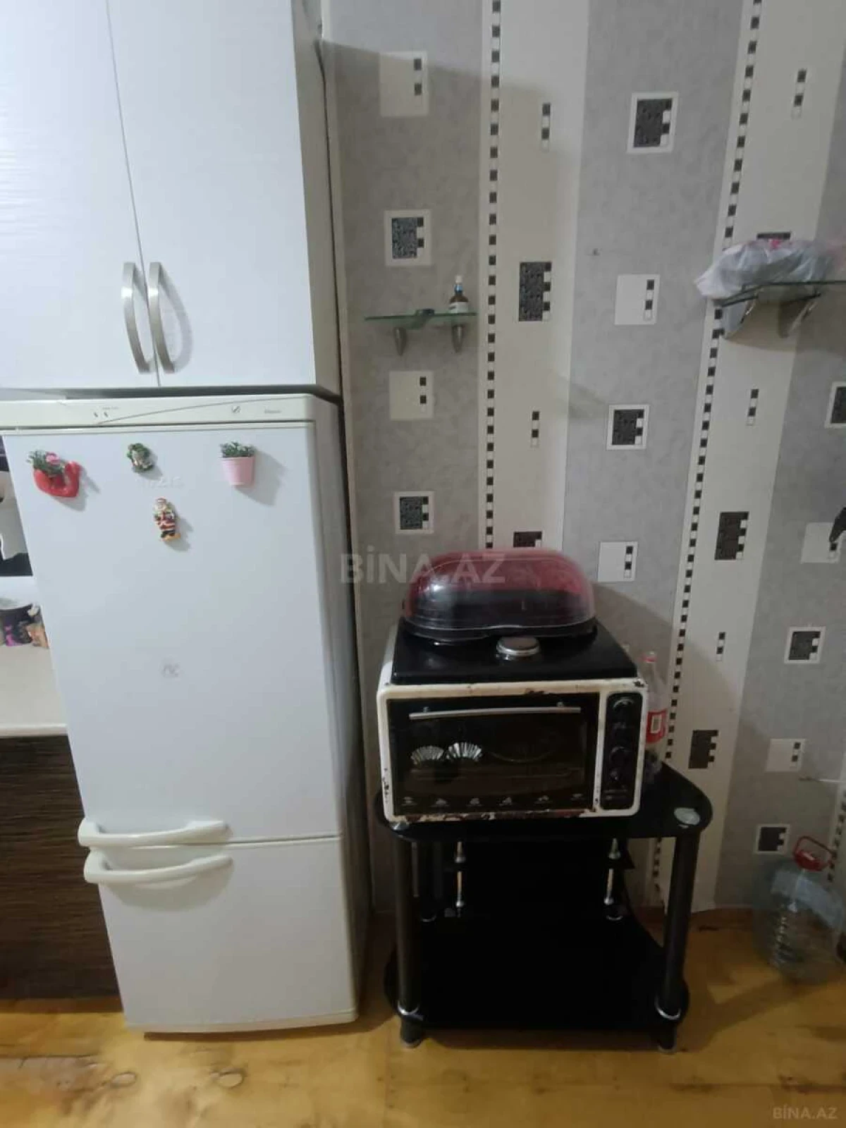 Kirayə verilir 2 otaqlı mənzil 100 m²