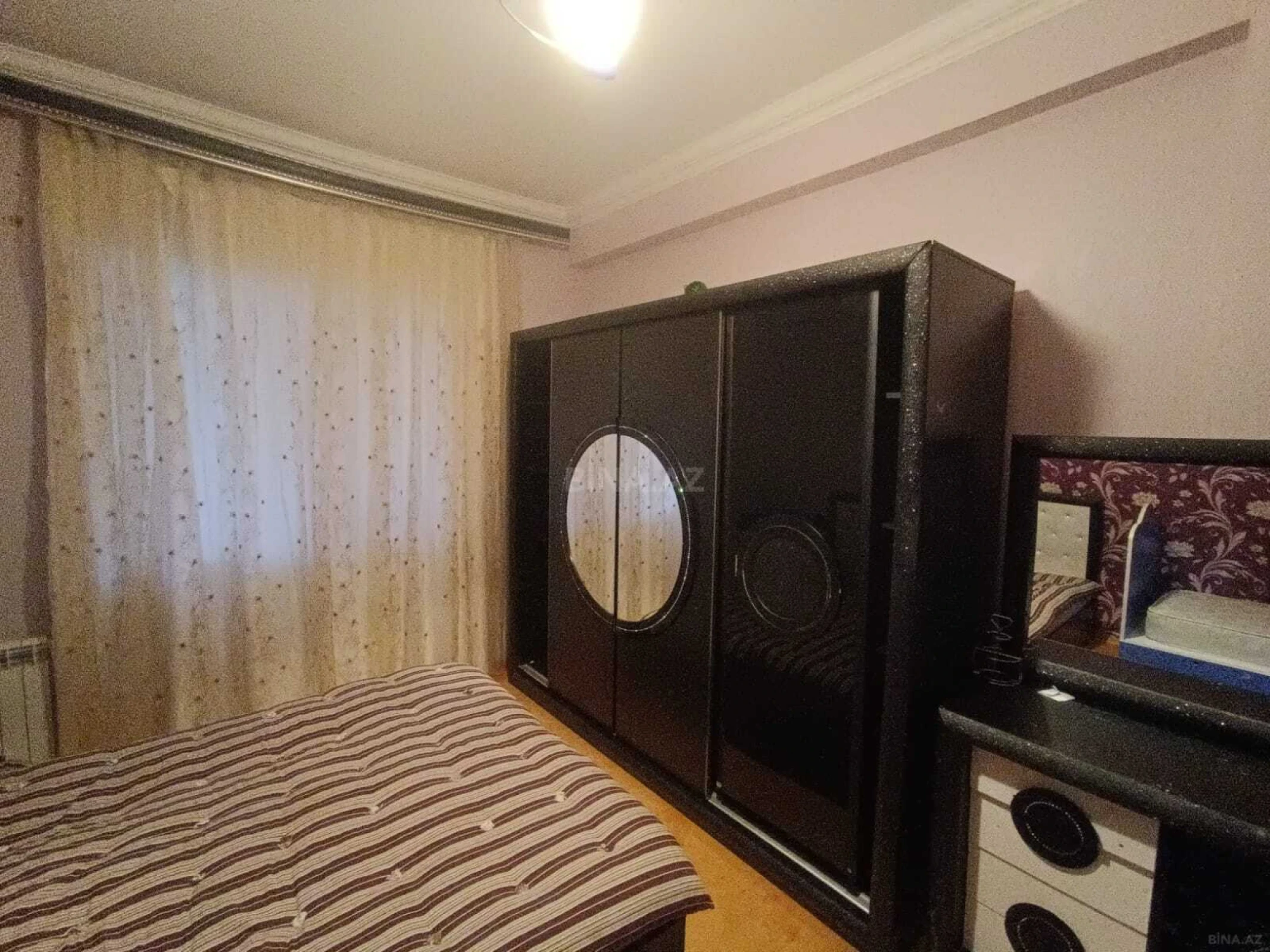 Kirayə verilir 2 otaqlı mənzil 100 m²
