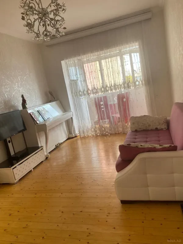 Satılır 2 otaqlı mənzil 55 m²