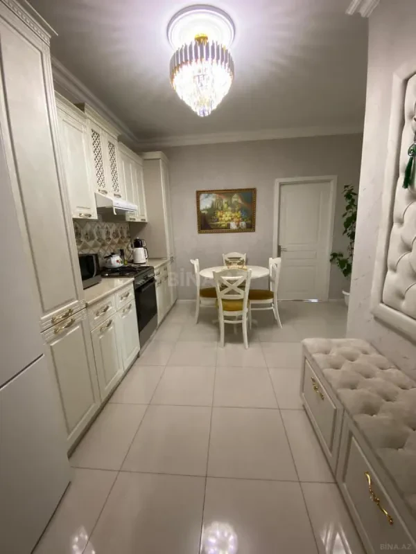 Satılır 3 otaqlı mənzil 96 m²