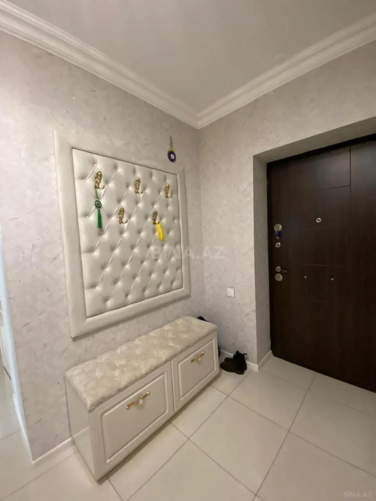 Satılır 3 otaqlı mənzil 96 m²