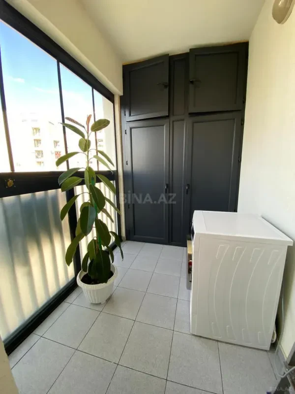Satılır 3 otaqlı mənzil 96 m²