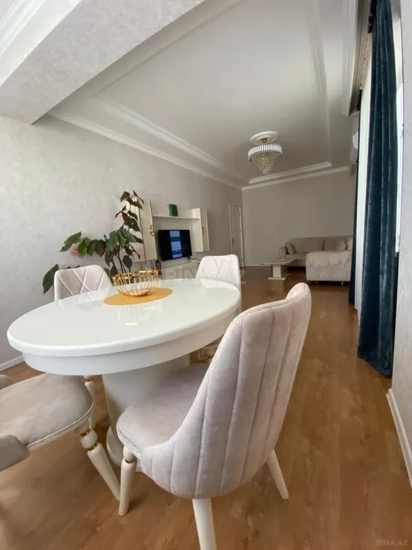Satılır 3 otaqlı mənzil 96 m²