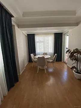 Satılır 3 otaqlı mənzil 96 m²