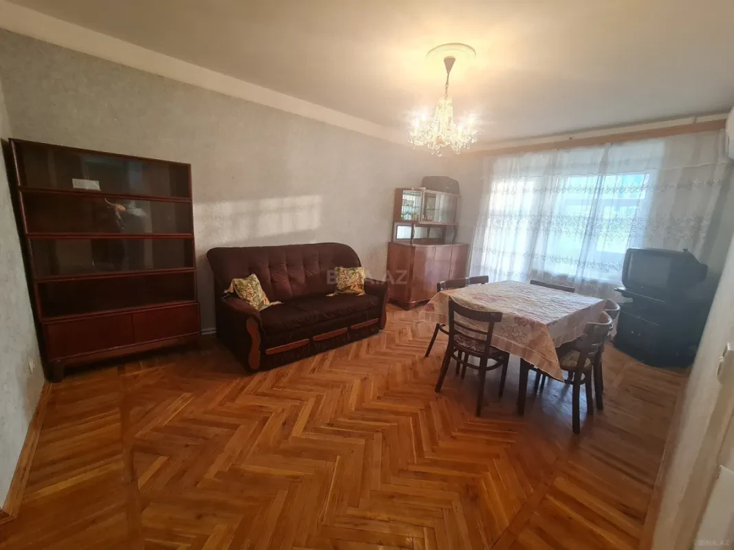 Kirayə verilir 2 otaqlı mənzil 55 m²