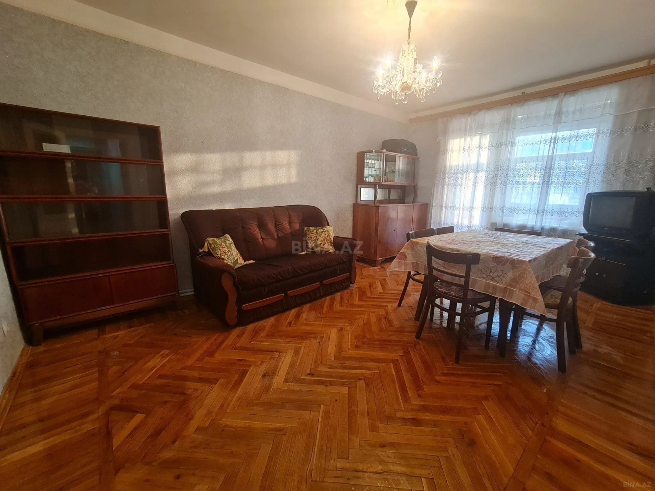 Kirayə verilir 2 otaqlı mənzil 55 m²