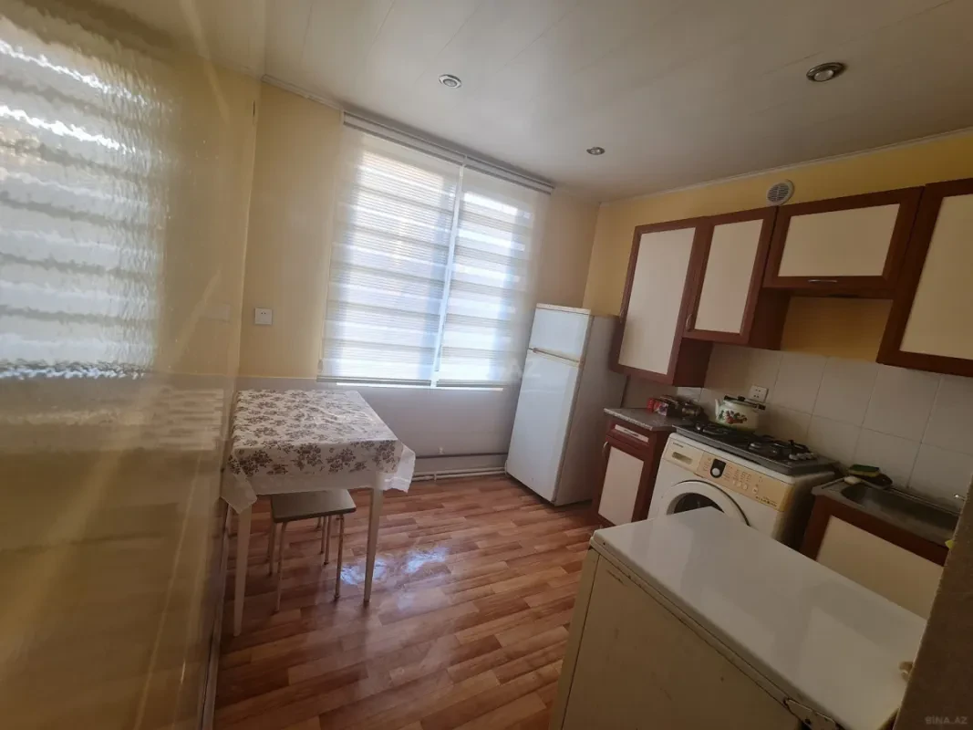 Kirayə verilir 2 otaqlı mənzil 55 m²