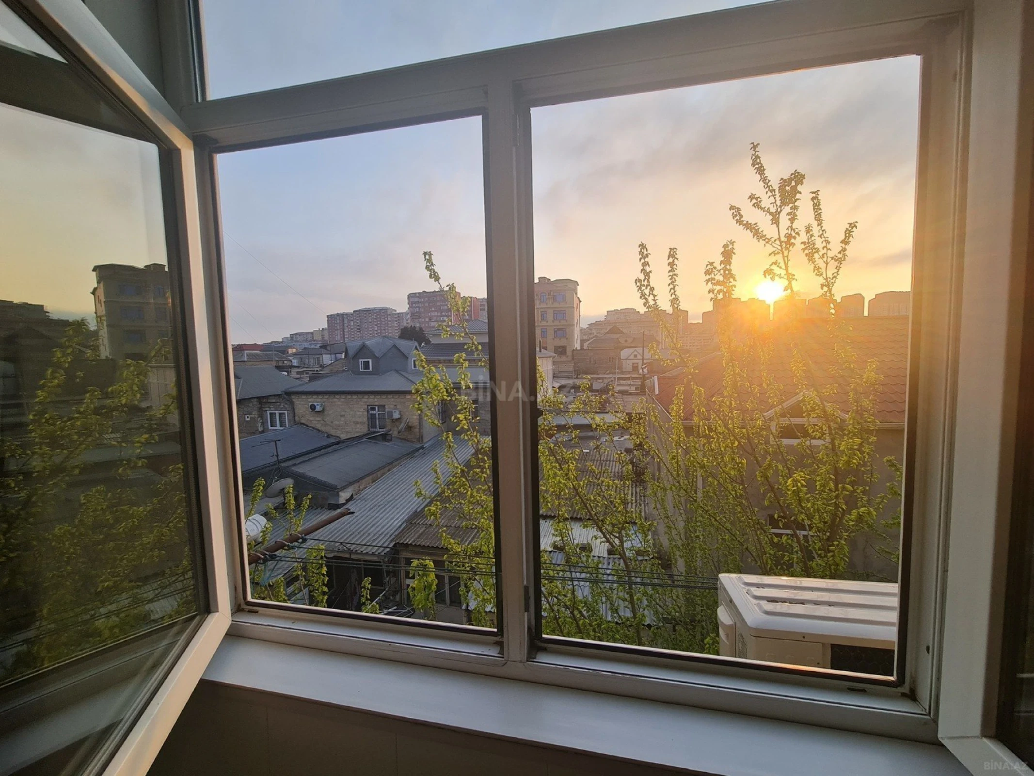 Kirayə verilir 2 otaqlı mənzil 55 m²