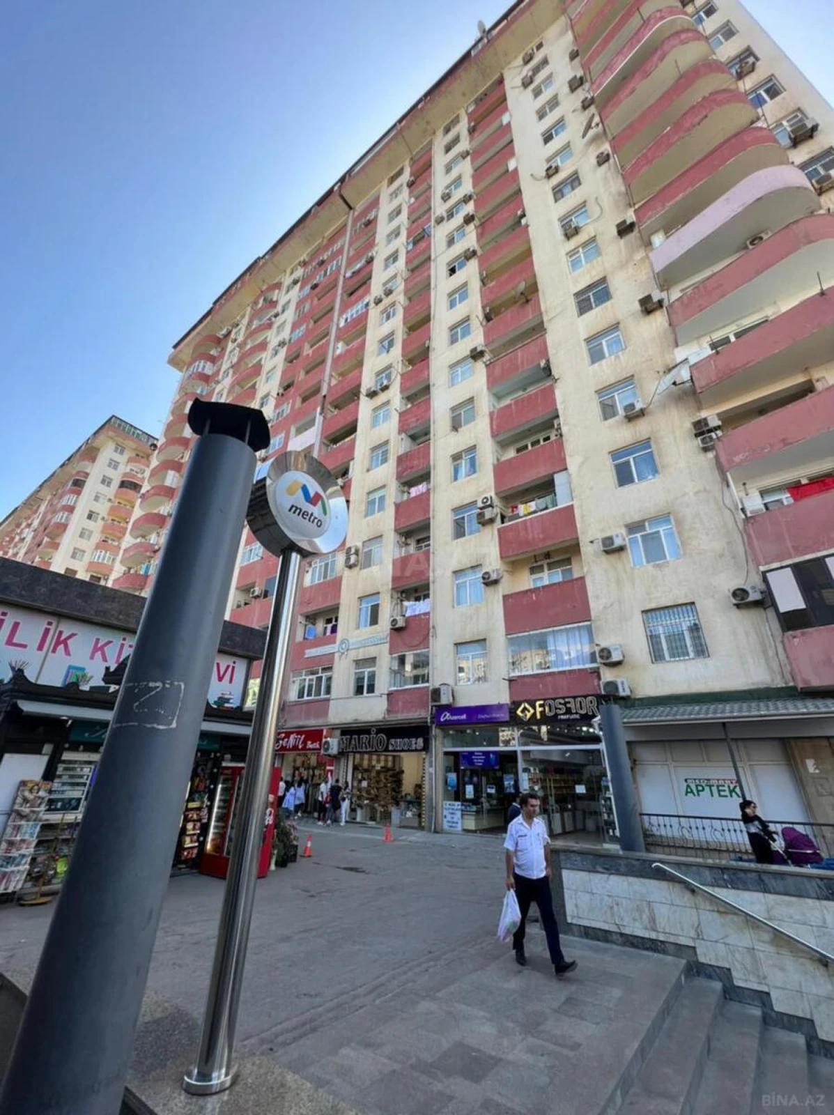 Satılır 3 otaqlı mənzil 95 m²