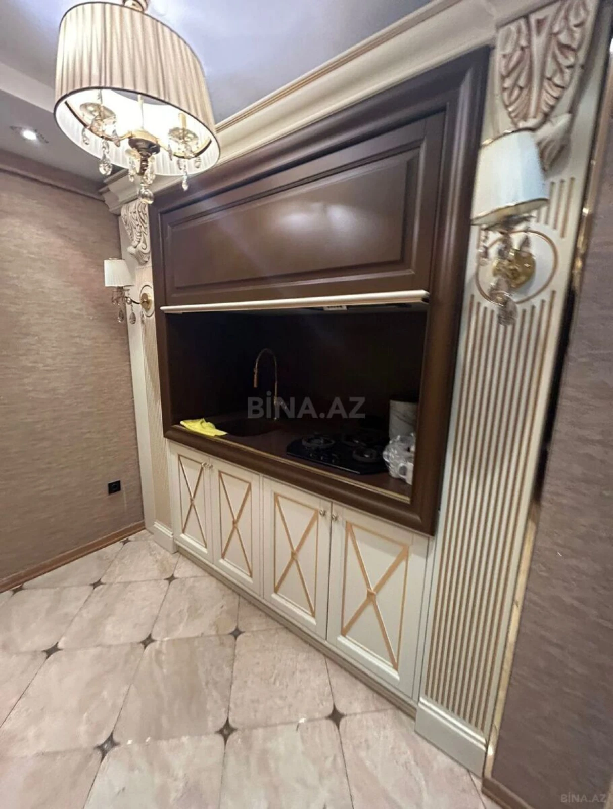 Kirayə verilir 2 otaqlı mənzil 62 m²