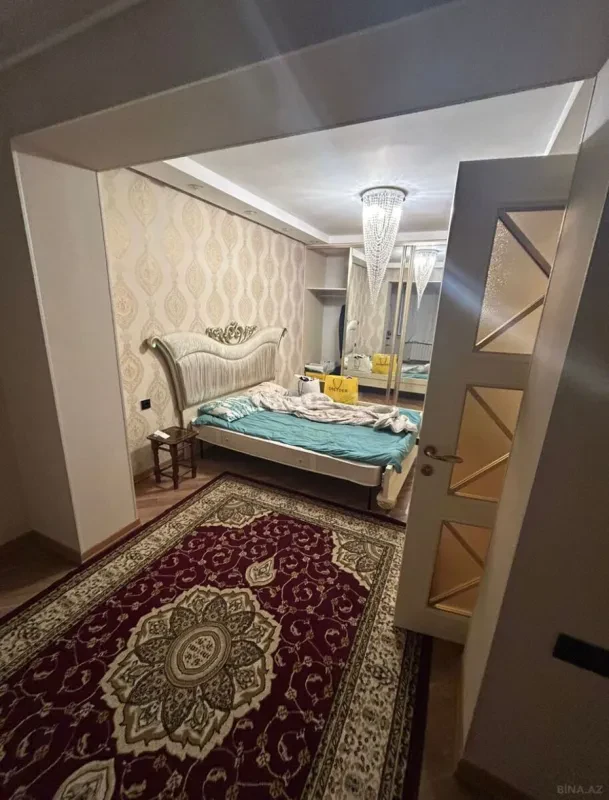 Kirayə verilir 2 otaqlı mənzil 62 m²