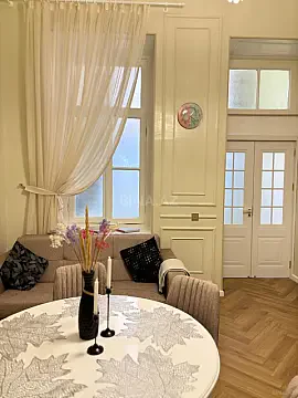 Kirayə verilir 2 otaqlı mənzil 40 m²