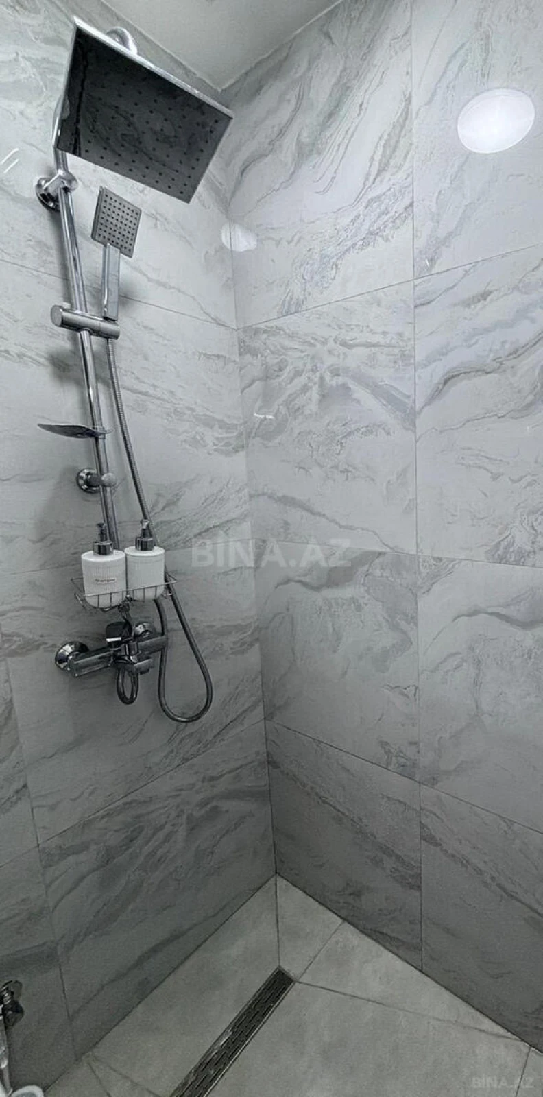 Kirayə verilir 2 otaqlı mənzil 40 m²