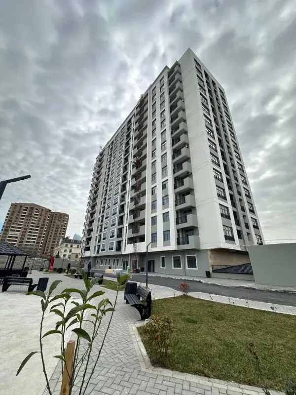 Kirayə verilir 3 otaqlı mənzil 105 m²