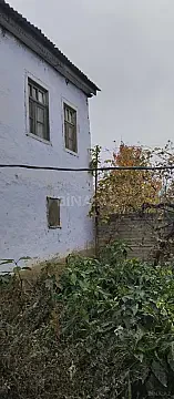 Satılır 5 otaqlı həyət evi 200 m²