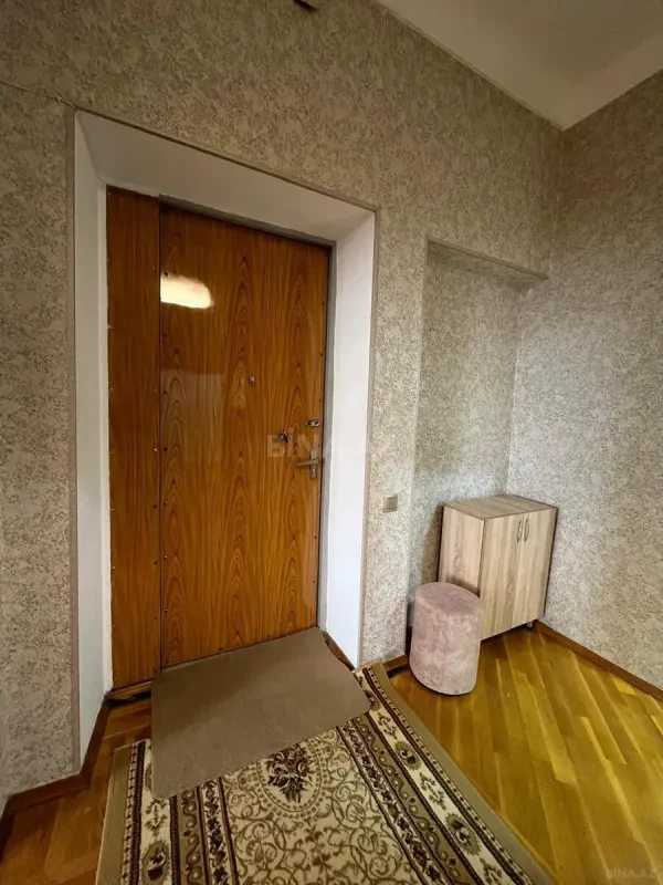 Kirayə verilir 3 otaqlı mənzil 100 m²