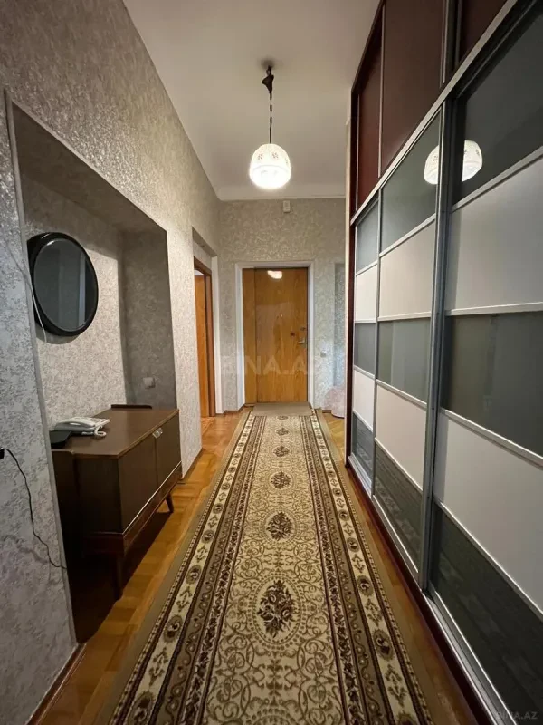 Kirayə verilir 3 otaqlı mənzil 100 m²